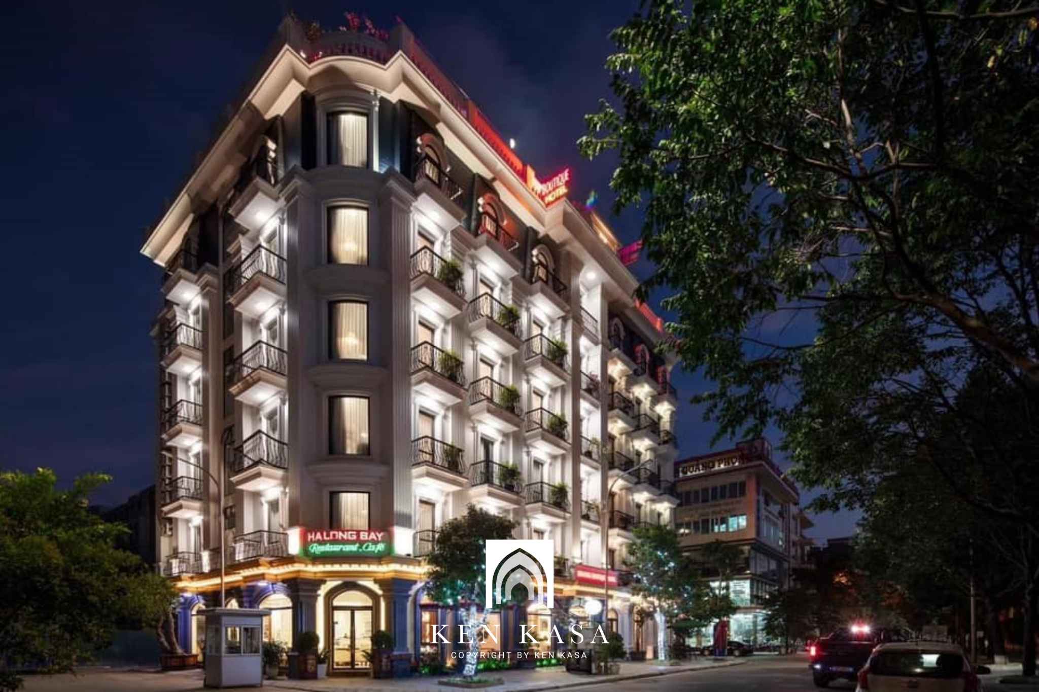 Khung cảnh khi về đêm tại Ha Long Boutique Hotel 